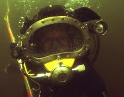 Duiken met het Kirby Morgan duikmasker van DuikTeam IJmond